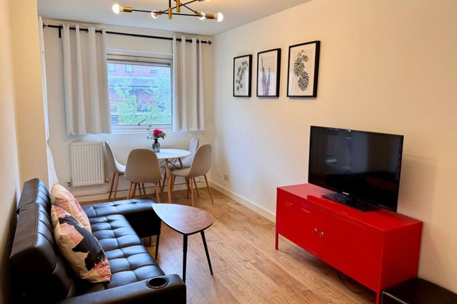 Cooper Close, London SE1 1 bed apartment for sale