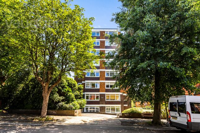 The Drive, Hove, East Sussex, BN3 2 bed flat for sale