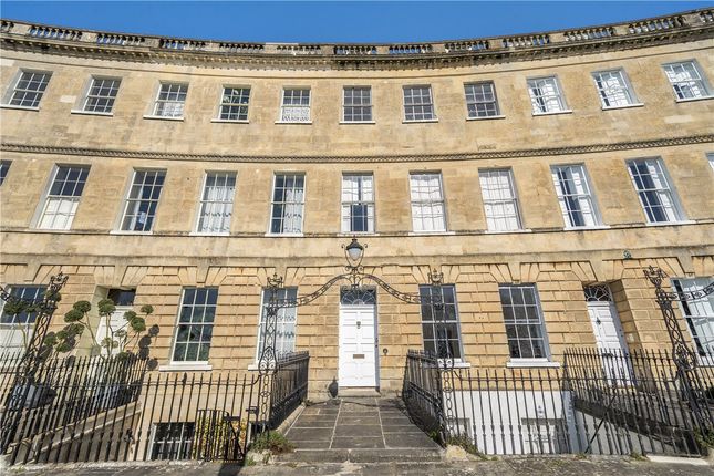 Lansdown Crescent, Bath, Somerset, BA1 1 bed apartment for sale