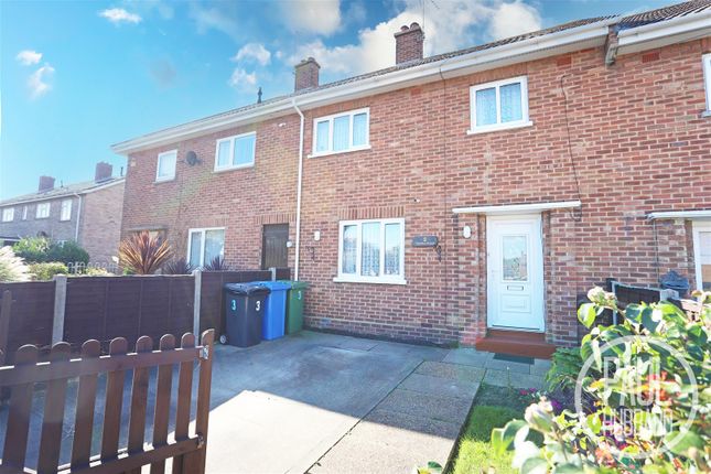 Hawthorn Avenue, Lowestoft, NR33 3 bed terraced house for sale