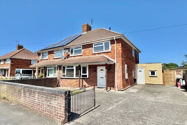 3 bed semi-detached house