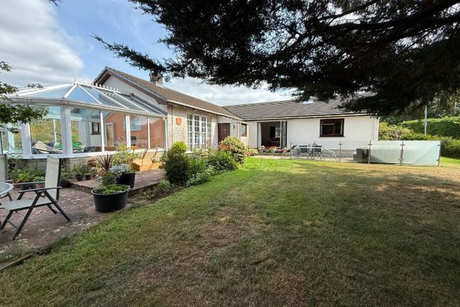 Llanarth, Ceredigion, SA47 4 bed detached bungalow for sale