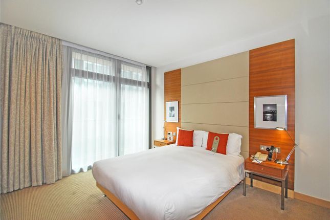 1 bed hotel