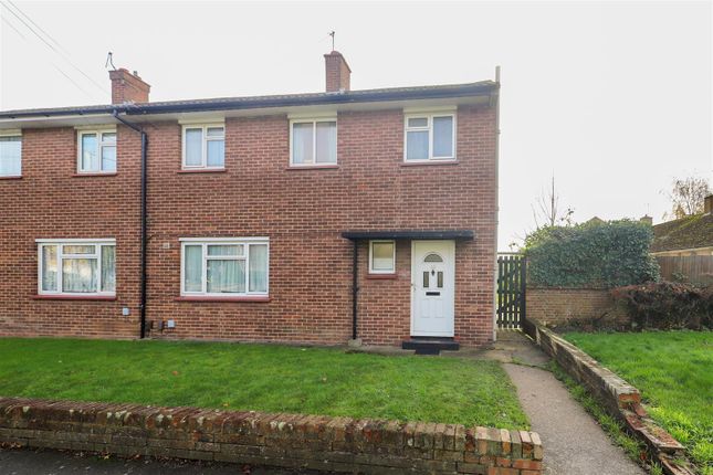 5 bedroom end of terrace house for sale