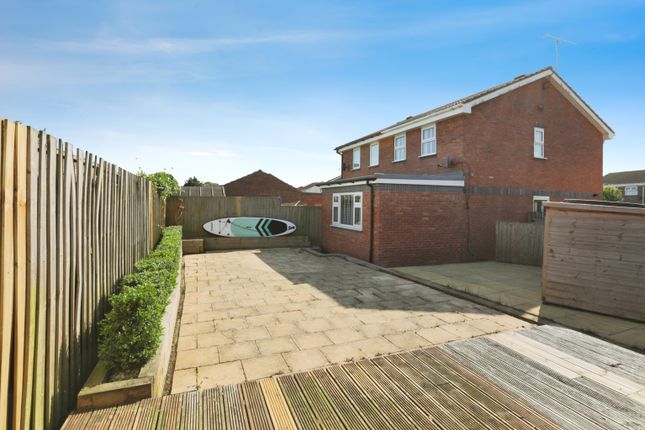 2 bedroom semi-detached house for sale