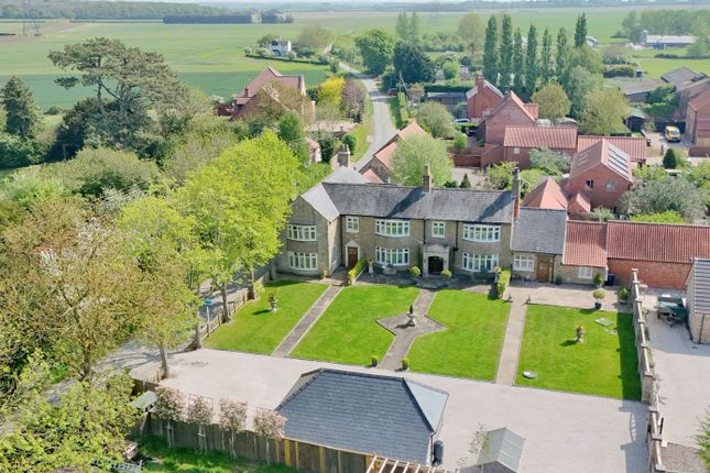 8 bedroom detached house for sale