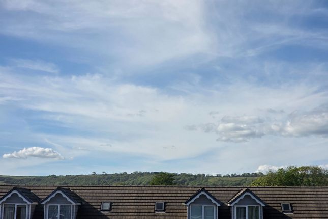 East Yar Road, Sandown PO36 2 bed flat for sale
