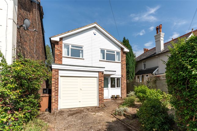 Howard Road, Reigate, Surrey, RH2 3 bed detached house for sale
