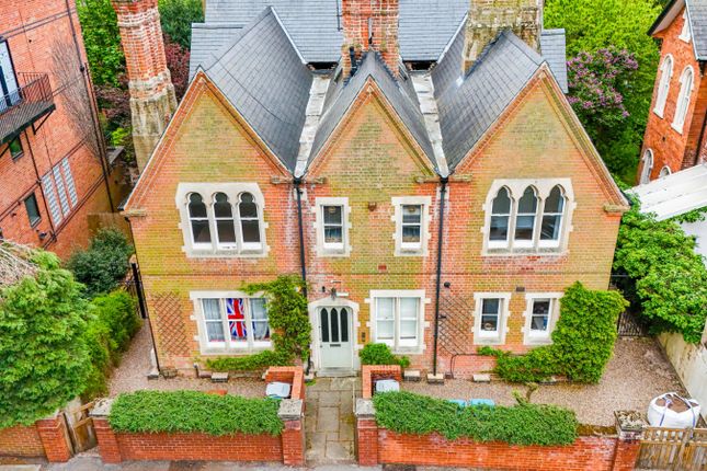 1 bed flat