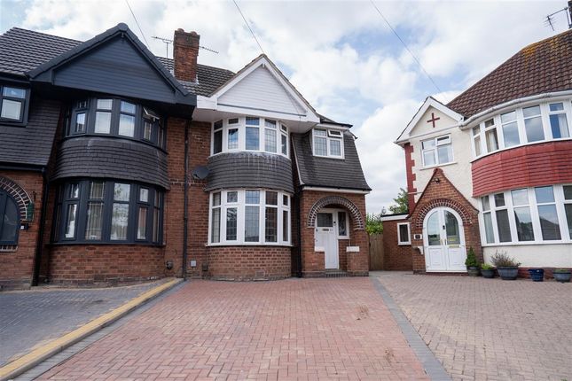 5 bedroom semi-detached house for sale