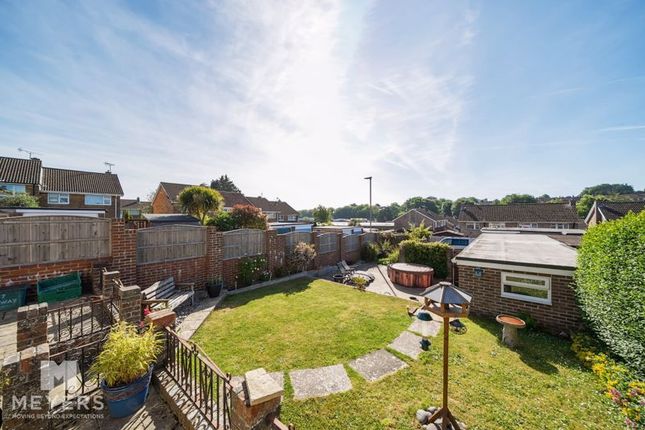 5 bedroom semi-detached house for sale