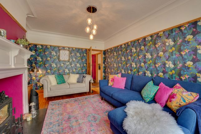 Lichfield Road, Stafford... 3 bed semi
