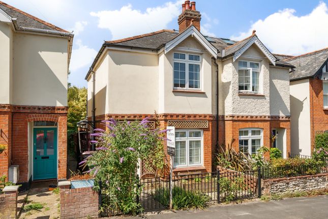 St Leonards Road, Winchester... 3 bed semi