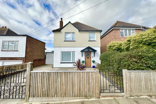 3 bed detached house