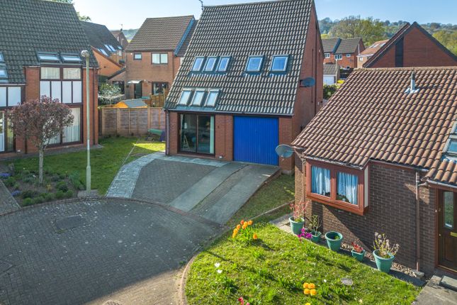 Five Locks Close, Pontnewydd, Cwmbran 3 bed detached house for sale
