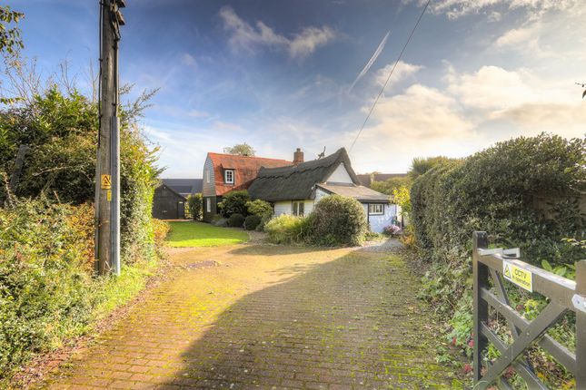 Surrey Lane, Tiptree 3 bed cottage for sale