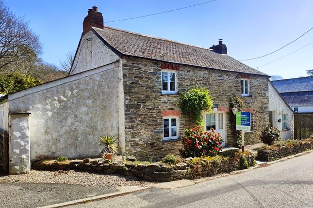 Penpont, Newquay TR8 5 bed detached house for sale