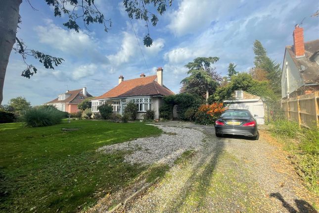 Upshire Road, Waltham Abbey 3 bed detached bungalow for sale