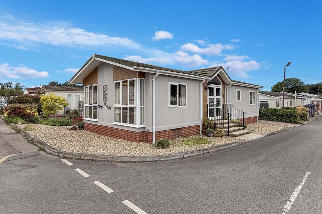 2 bedroom park home for sale