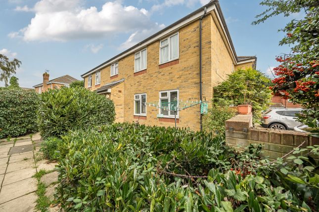 Nursery Gardens, Butt Haw Close, Hoo 1 bed apartment for sale