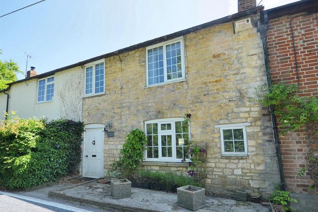 Lanchards, Shillingstone 2 bed terraced house for sale