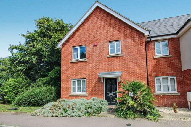 2 bedroom semi-detached house for sale