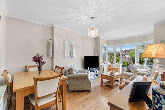 Gaston Bridge Road, Shepperton, TW17 2 bed bungalow for sale