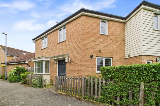 2 bedroom semi-detached house for sale