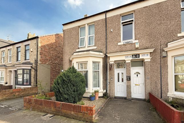 Waterloo Place, North Shields NE29 3 bed flat for sale