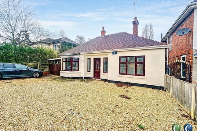 Hednesford Road, Rugeley 3 bed detached bungalow for sale