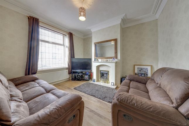 Heys Street, Rawtenstall, Rossendale 2 bed terraced house for sale