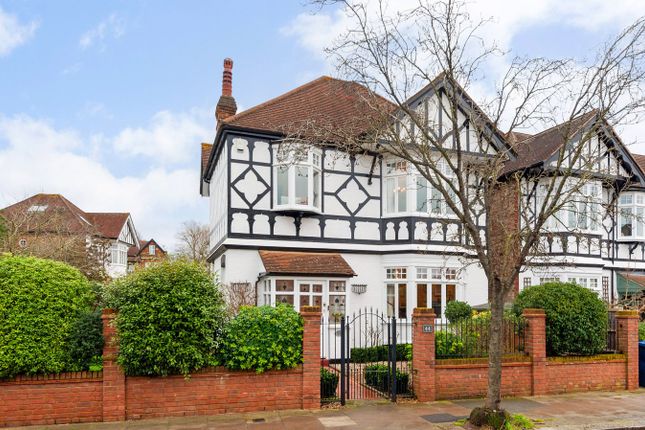 Lavington Road, Northfields, Ealing, W13 4 bed detached house for sale