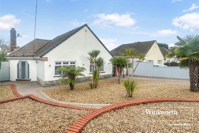 Mags Barrow, Ferndown BH22 3 bed bungalow for sale