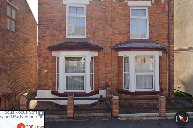 3 bed semi-detached house