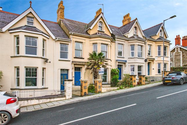 6 bedroom terraced house for sale