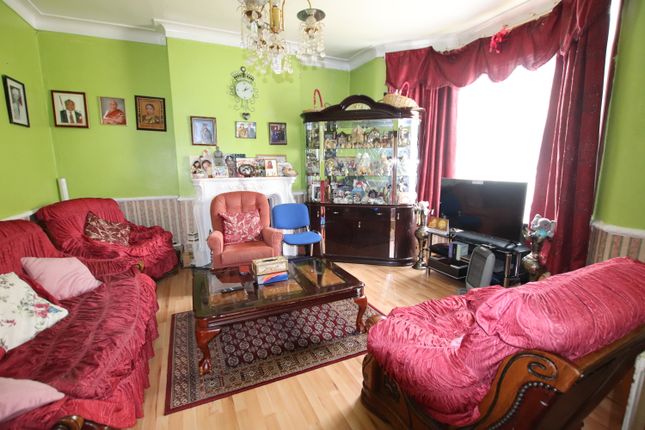 3 bed terraced house