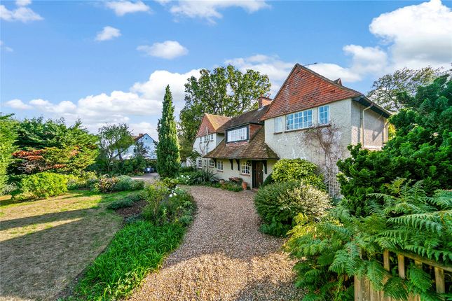 Hanworth Road, Hampton 5 bed house for sale