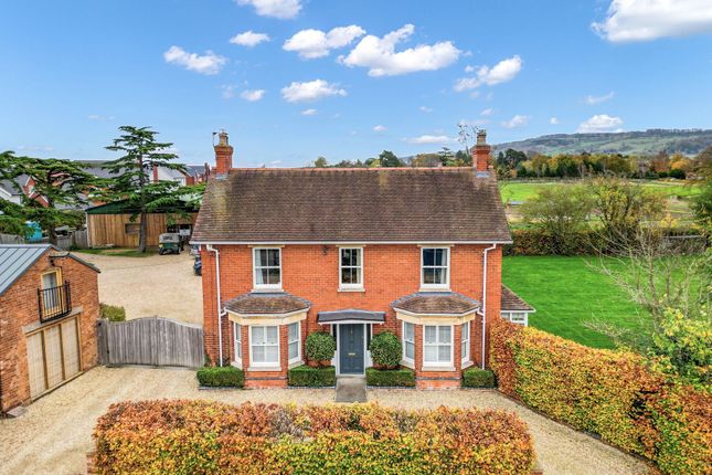 Eckington, Pershore, WR10 6 bed detached house for sale