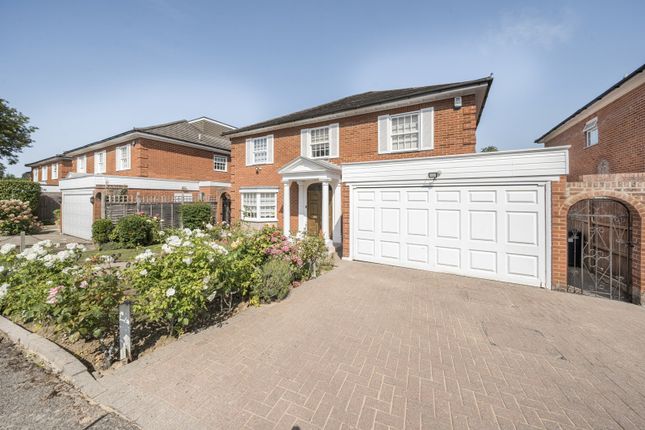 Grantham Close, Edgware 5 bed detached house for sale
