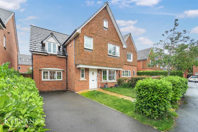 4 bed detached house