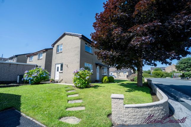 Ascot Parade, Bradford BD7 3 bed detached house for sale