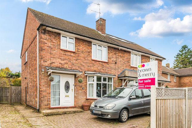 3 bedroom semi-detached house for sale