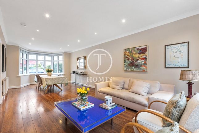Haslemere Avenue, London, NW4 4 bed detached house for sale