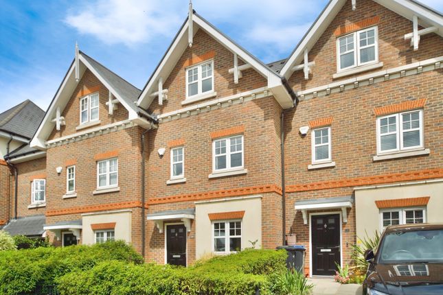 4 bedroom terraced house for sale