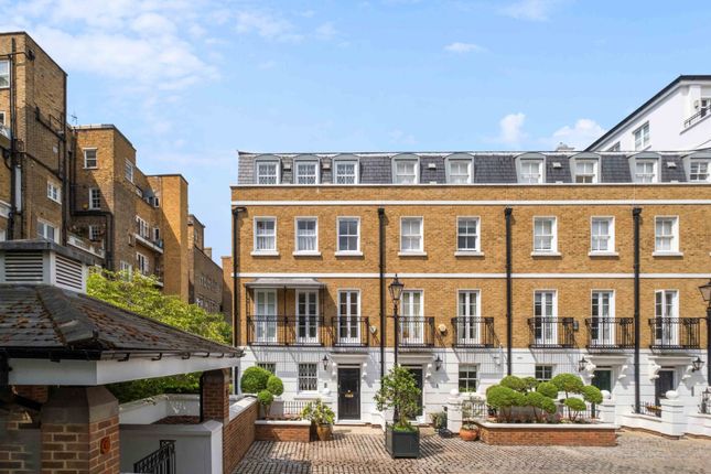 Thomas Place, Kensington Green, W8 4 bed house for sale