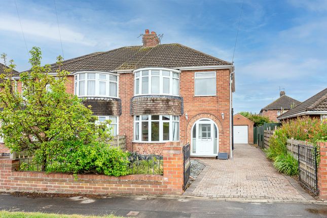 Hawthorn Spinney, Huntington, York... 3 bed semi