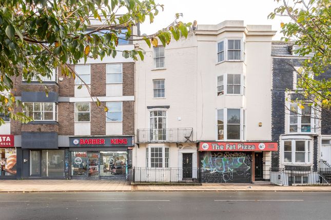 6 bedroom terraced house for sale