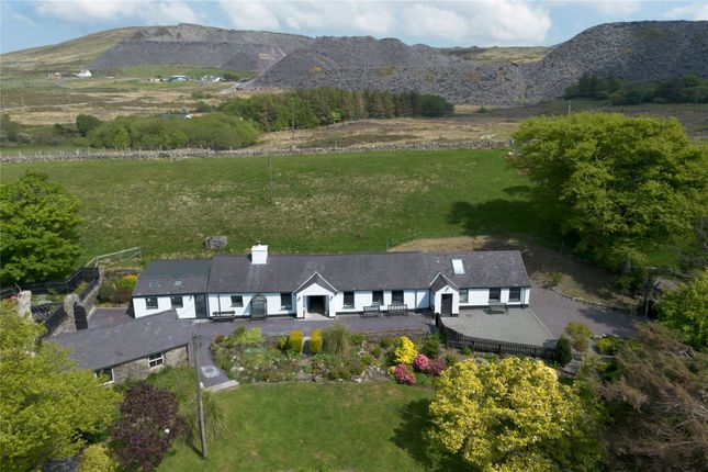 2 bedroom detached house for sale