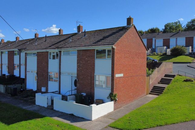 Churchill Close, Barnstaple 3 bed end of terrace house for sale