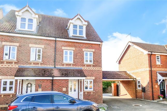 Darwin Drive, Driffield, East Riding... 3 bed semi
